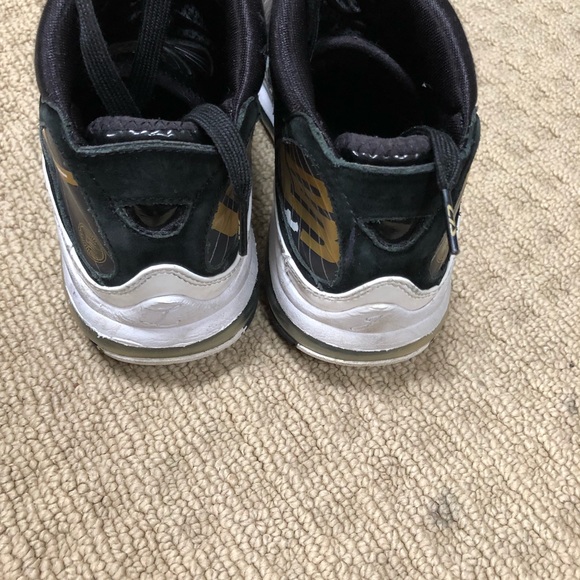 Lebrons - Picture 3 of 4